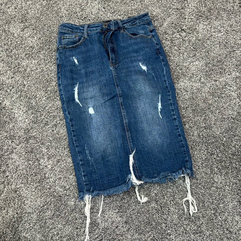 Denim midi skirt